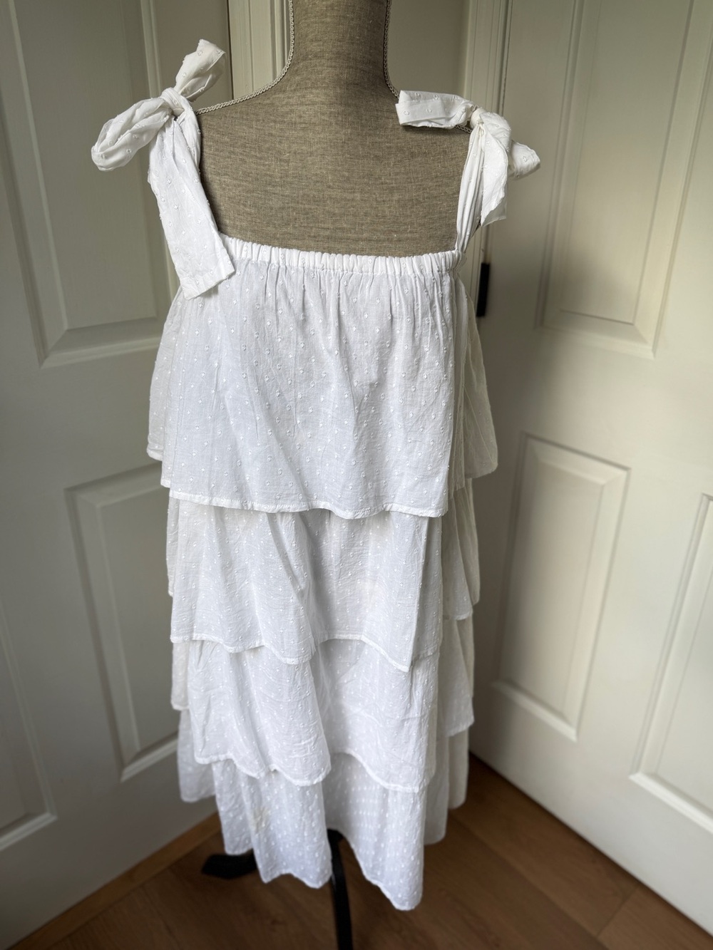 Victoria Dunn Medium Dress Bennet Maxi White Tiered